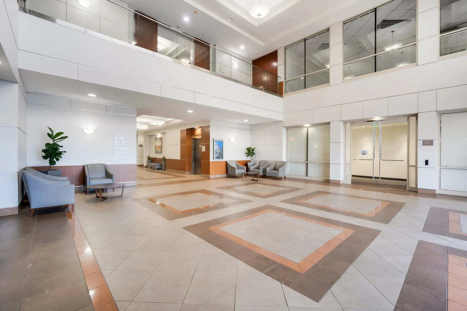 Office in Corona, CA — Lease in Corona, CA, photo 2 of 4