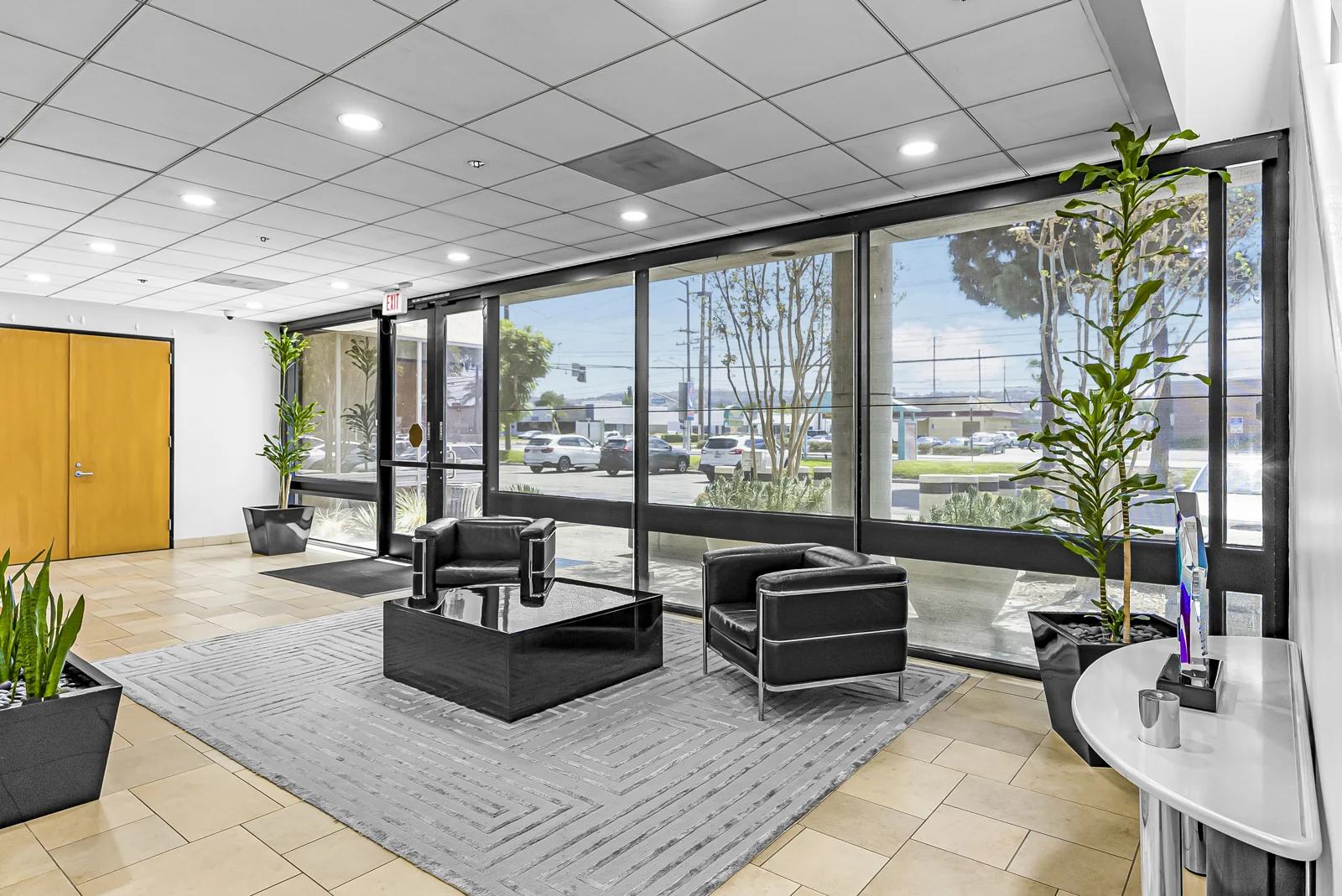 Office in Anaheim, CA — Sale in Anaheim, CA, photo 6 of 7