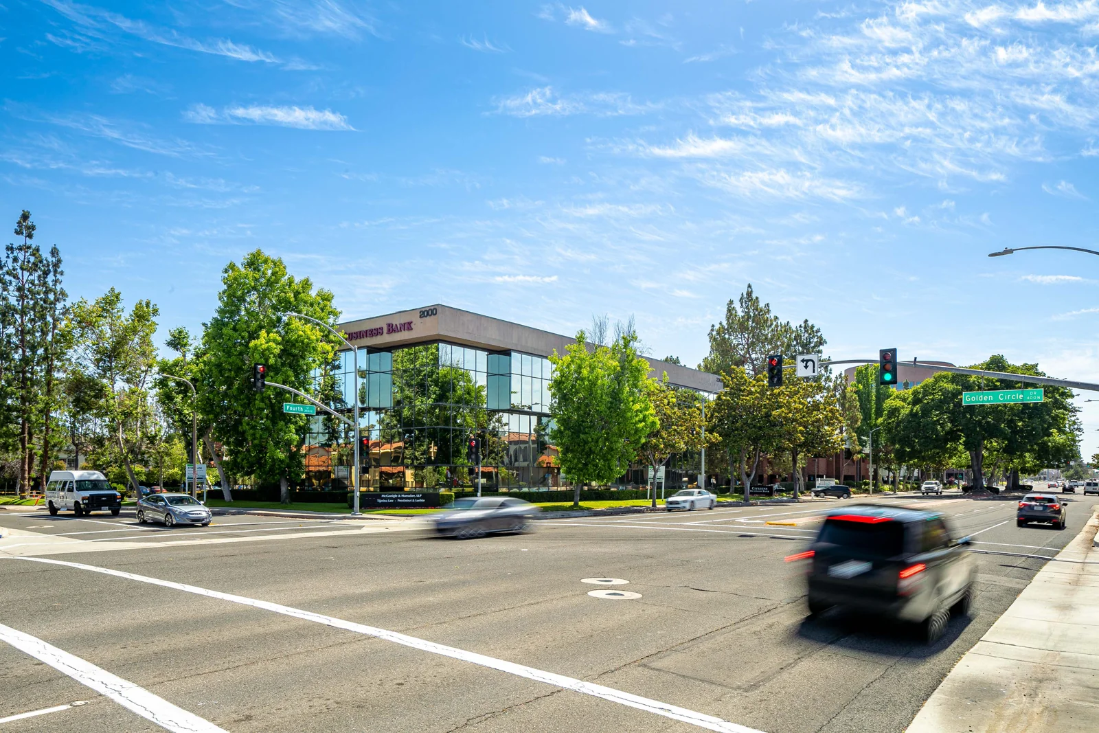 Parkcenter Executive Plaza — Lease in Santa Ana, CA, photo 1 of 2