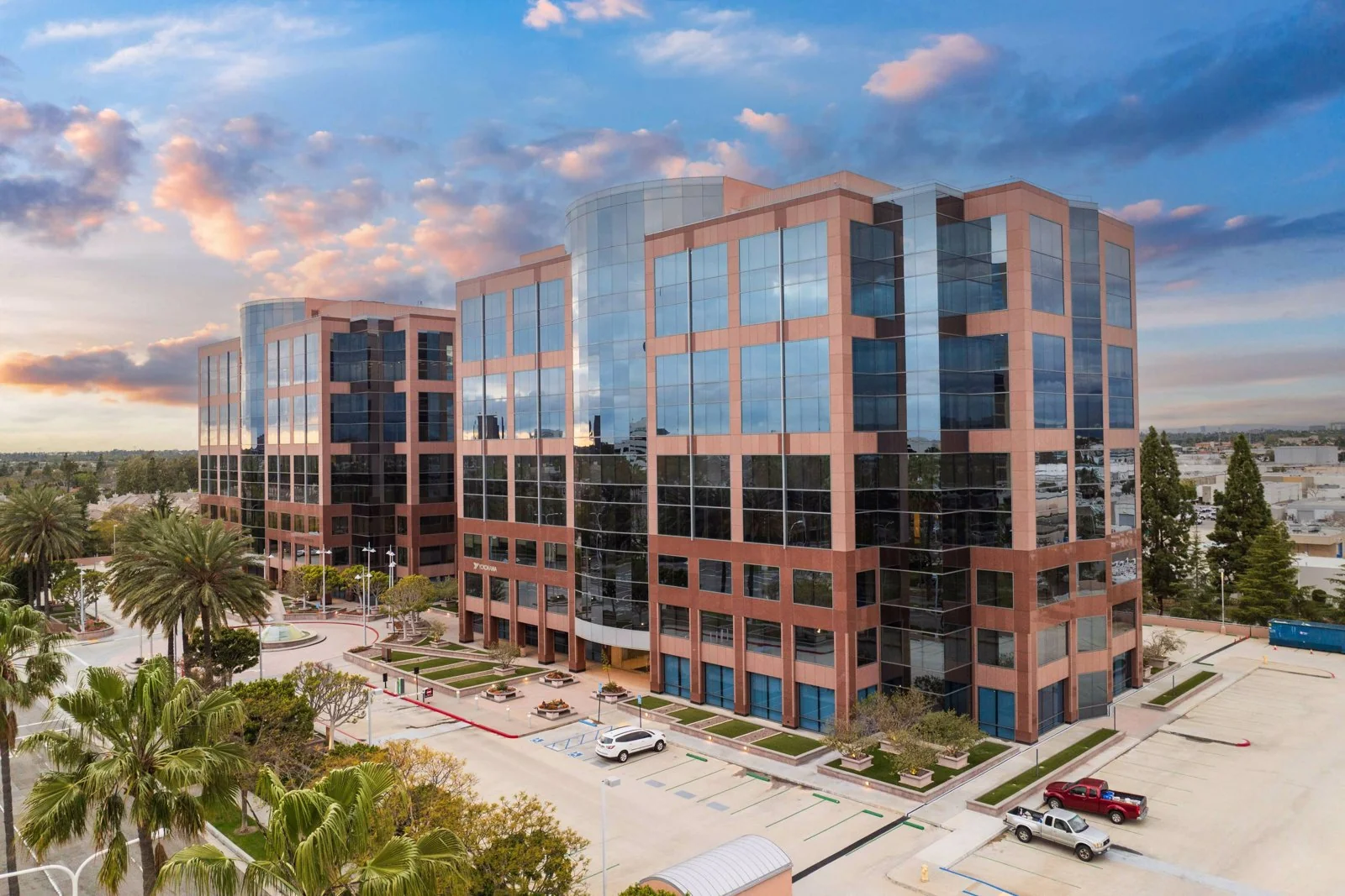 Office in Santa Ana, CA — Lease in Santa Ana, CA, photo 1 of 2