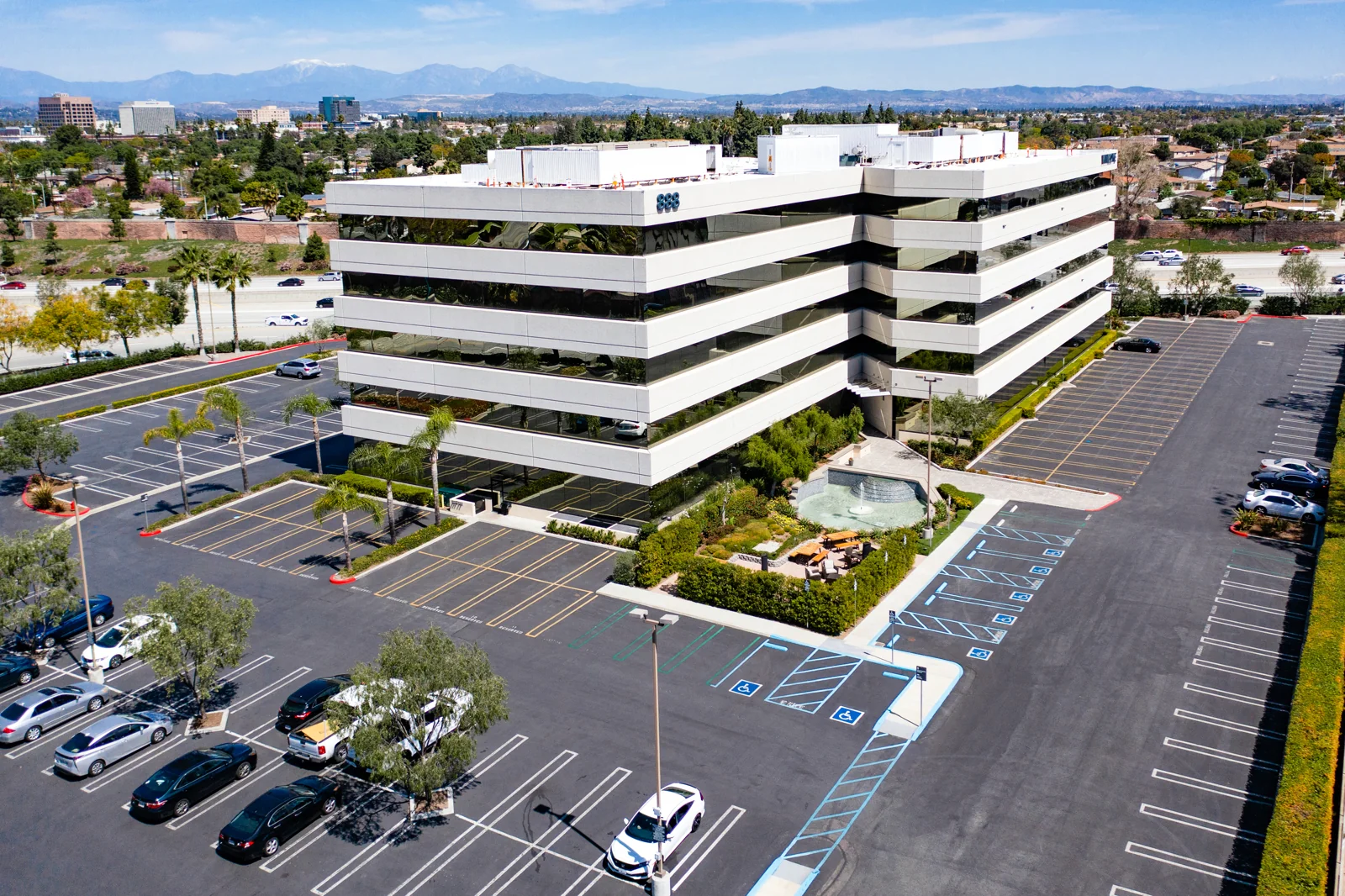 Office in Anaheim, CA — Lease in Anaheim, CA, photo 1 of 7