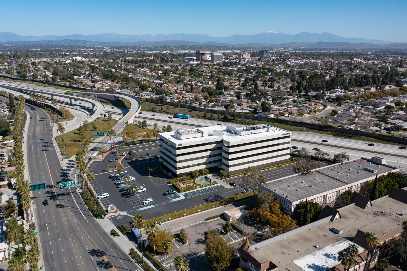 Office in Anaheim, CA — Lease in Anaheim, CA, photo 2 of 7