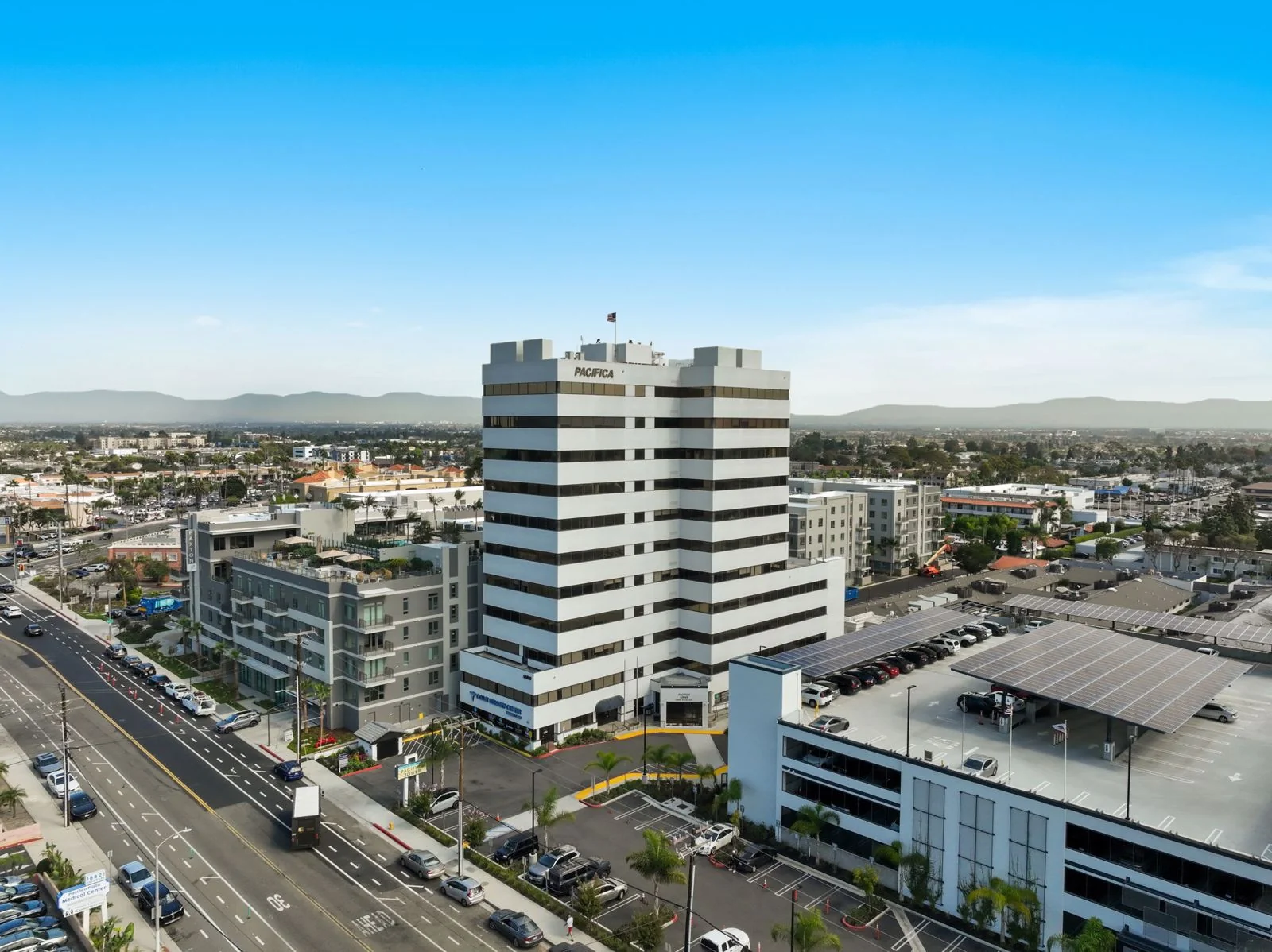 Pacifica Tower — Lease in Huntington Beach, CA, photo 1 of 6