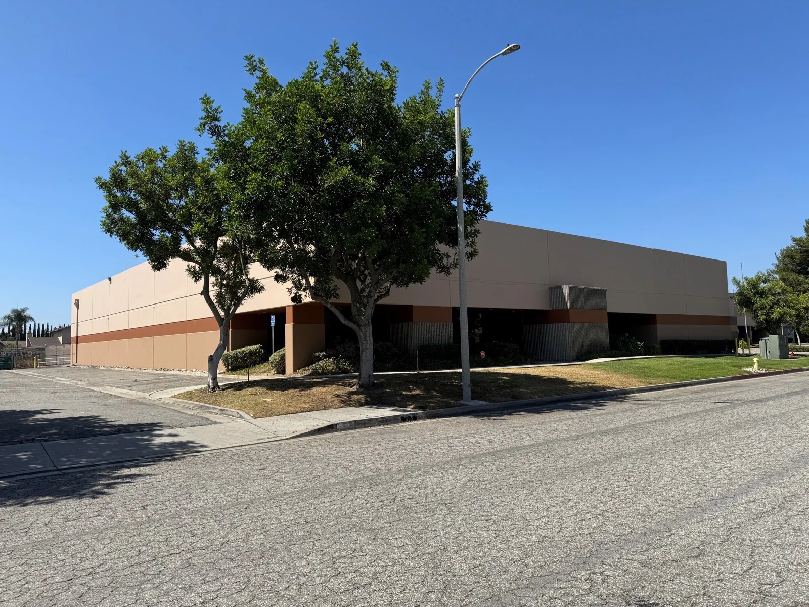6032 Triangle Dr — Lease in Commerce, CA, photo 1 of 1