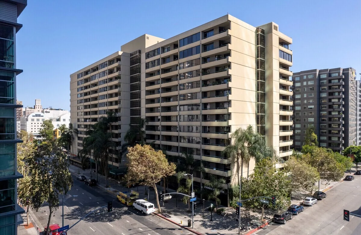 The Skyline — Lease in Los Angeles, CA, photo 1 of 1