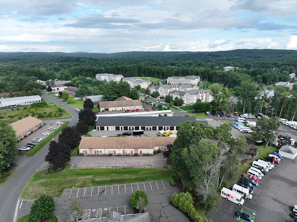 Industrial in Glastonbury, CT — Sale in Glastonbury, CT, photo 1 of 8