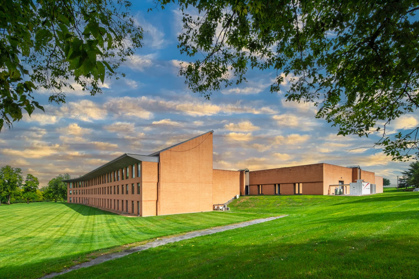 Global HW, Lab/R&D Building — Sale in Reading, PA, photo 3 of 8