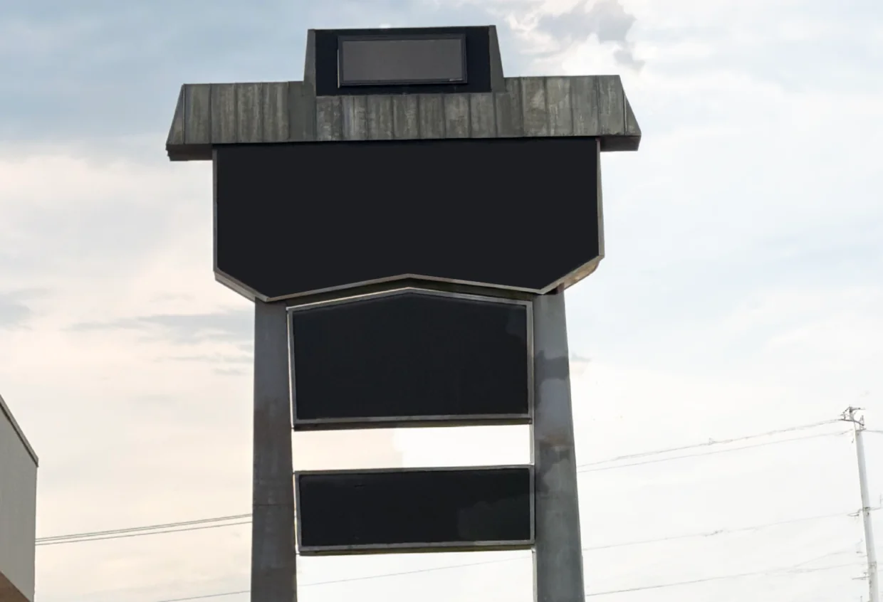 High-Visibility Commercial Opportunity — Sale in Milwaukee, WI, photo 4 of 6