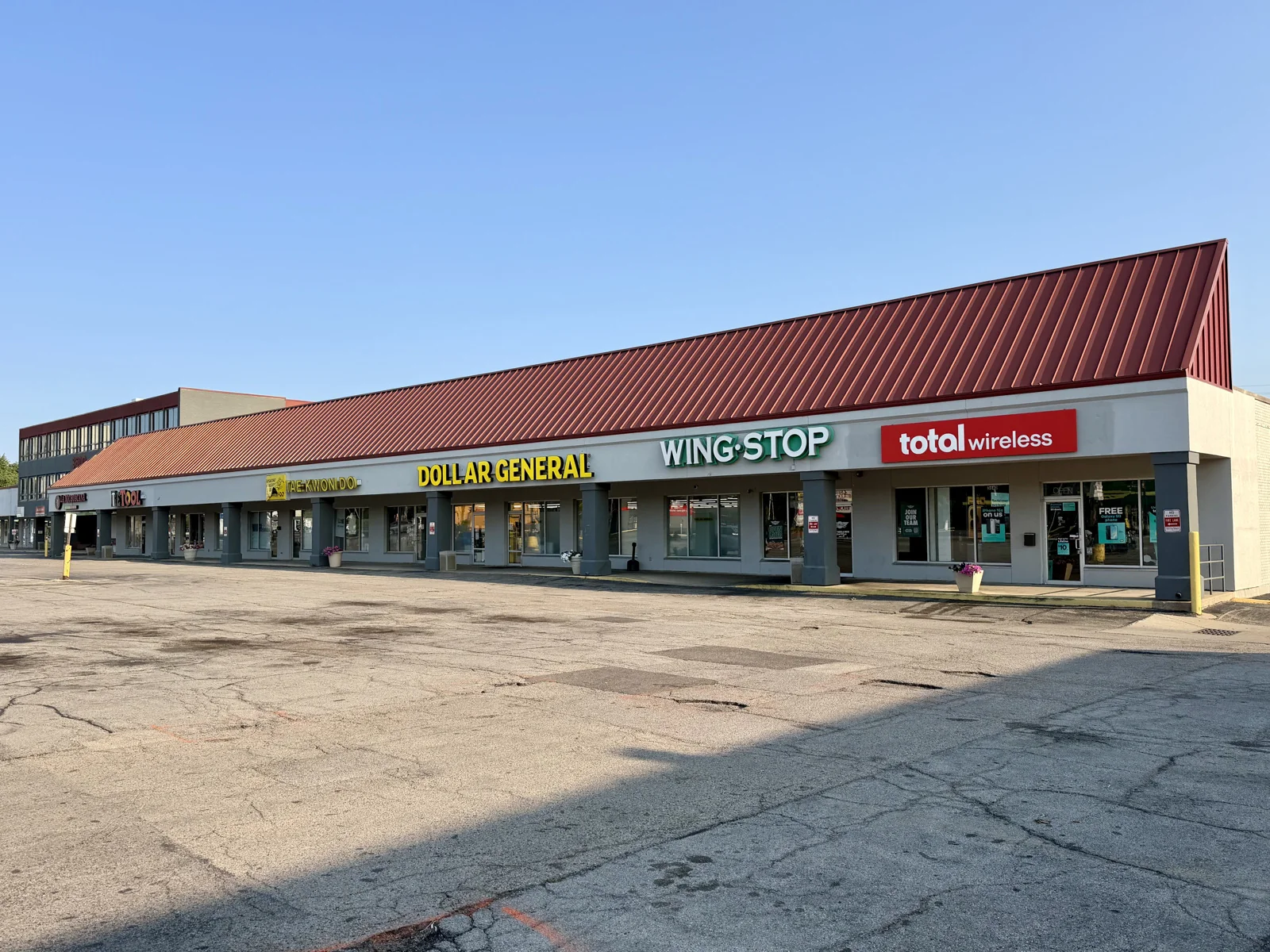 Fairview Shopping Center — Sale in Rockford, IL, photo 6 of 8