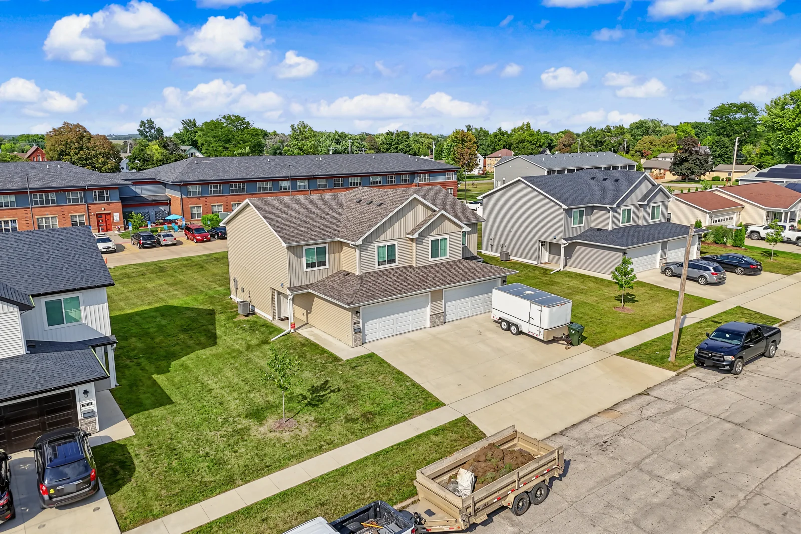 Otley Townhomes — Sale in Perry, IA, photo 2 of 8