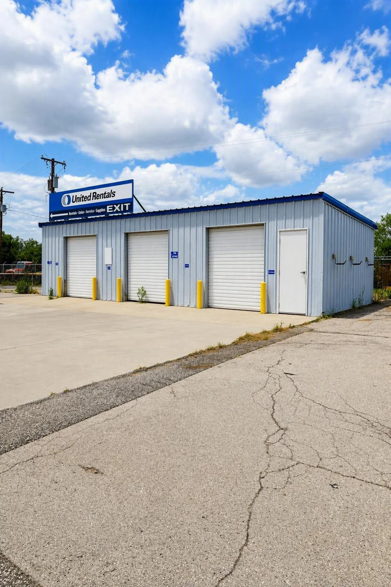 Former United Rentals Showroom — Sale in Odessa, TX, photo 1 of 3