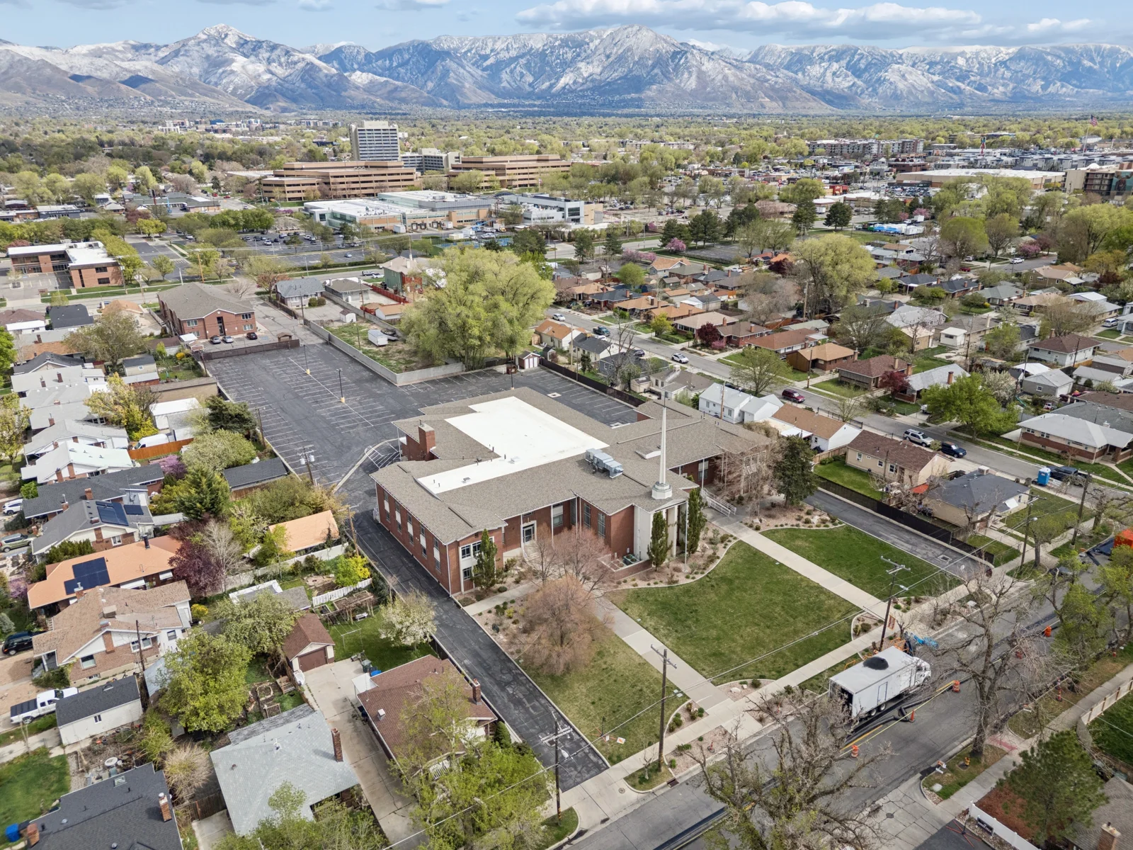 1883 S West Temple — Sale in Salt Lake City, UT, photo 5 of 8