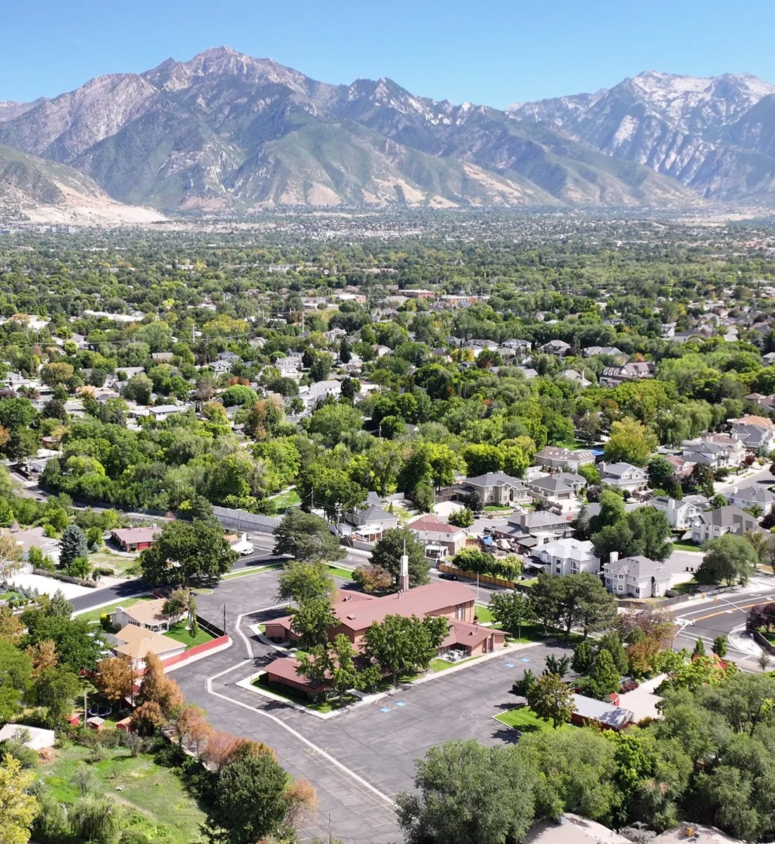 495 E 5600 S — Sale in Murray, UT, photo 3 of 8
