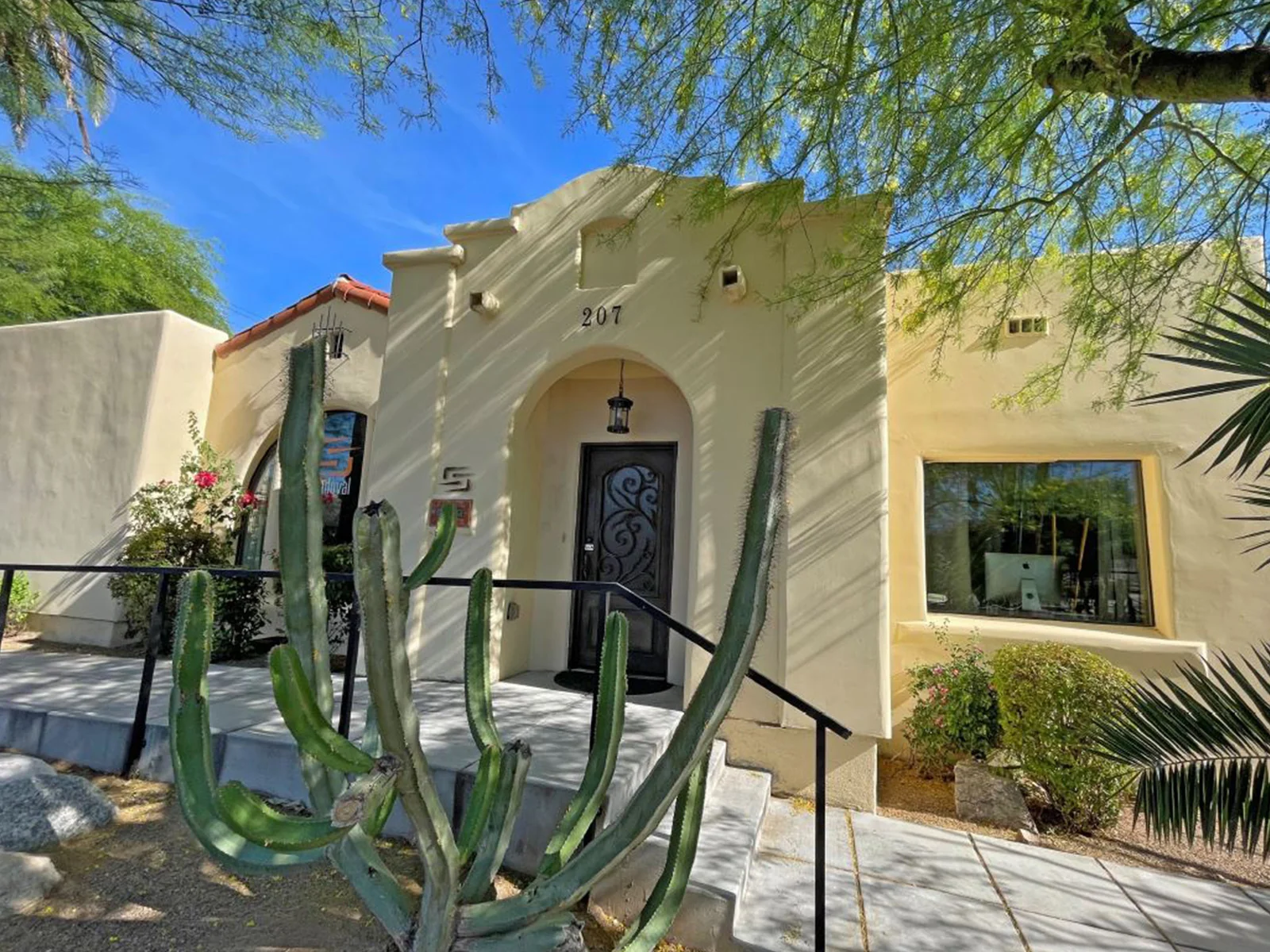 207 W Speedway Blvd — Sale in Tucson, AZ, photo 2 of 4