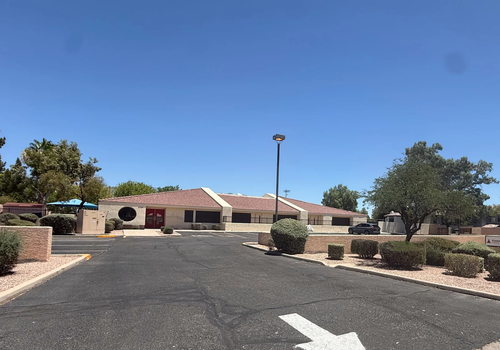 Retail in Phoenix, AZ — Sale in Phoenix, AZ, photo 2 of 3