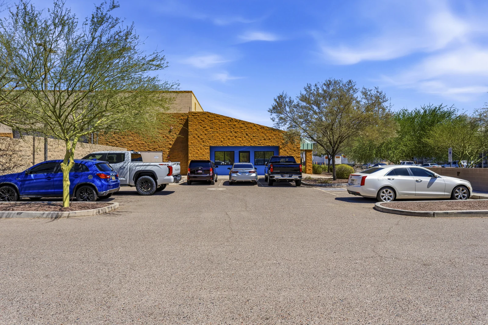 5020 W Watkins St — Sale in Phoenix, AZ, photo 4 of 8