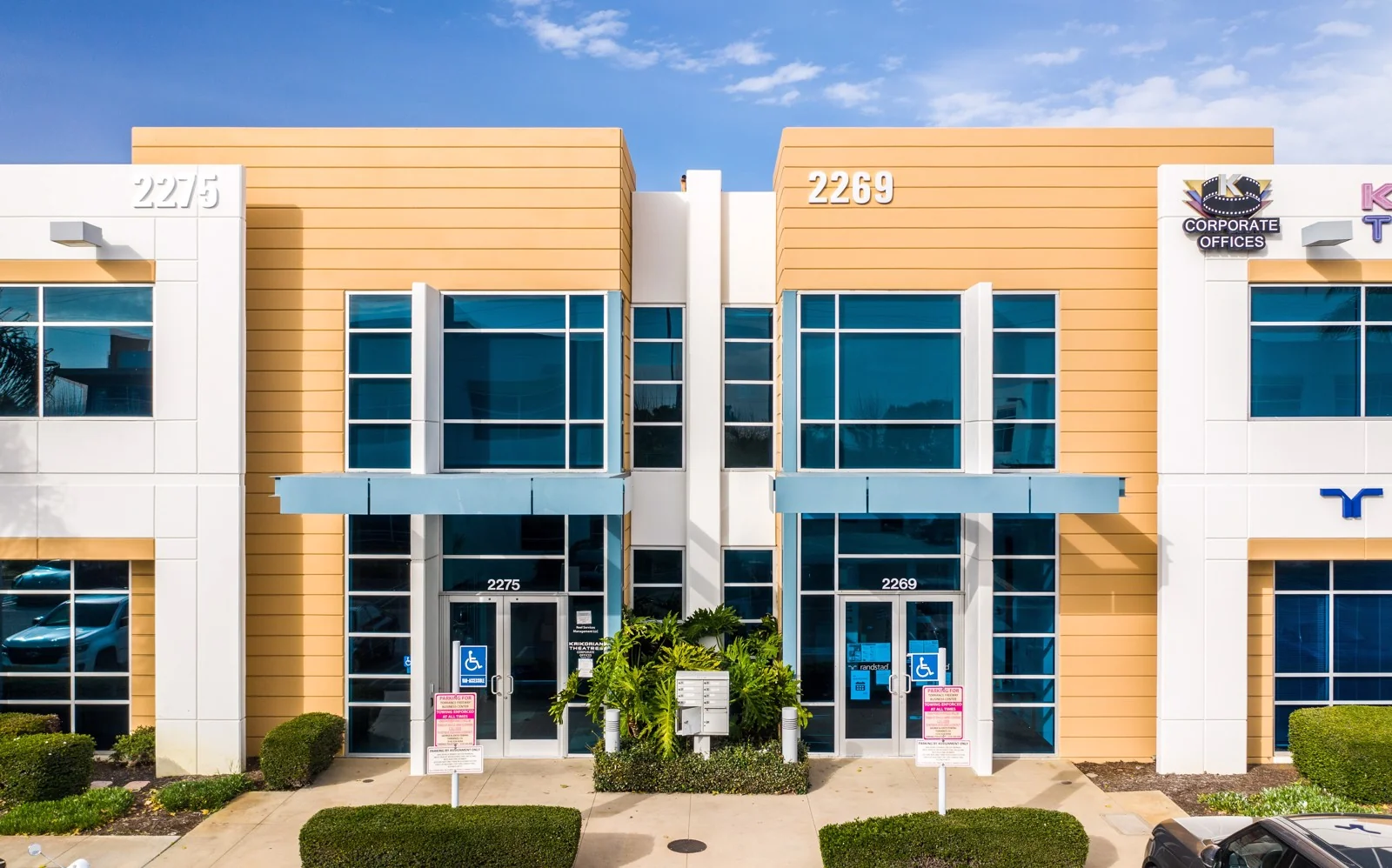 Torrance Fwy Business Ctr — Sale in Torrance, CA, photo 1 of 8