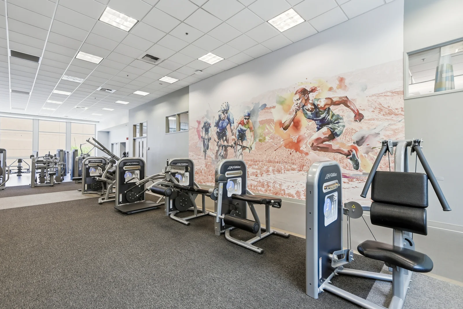 Henry Mayo Fitness & Health Center — Sale in Santa Clarita, CA, photo 4 of 8