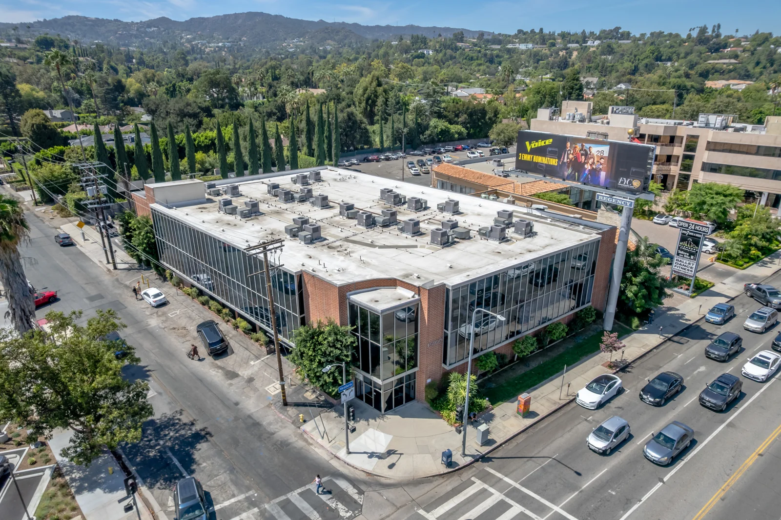 16400 Ventura Boulevard — Sale in Los Angeles, CA, photo 1 of 8