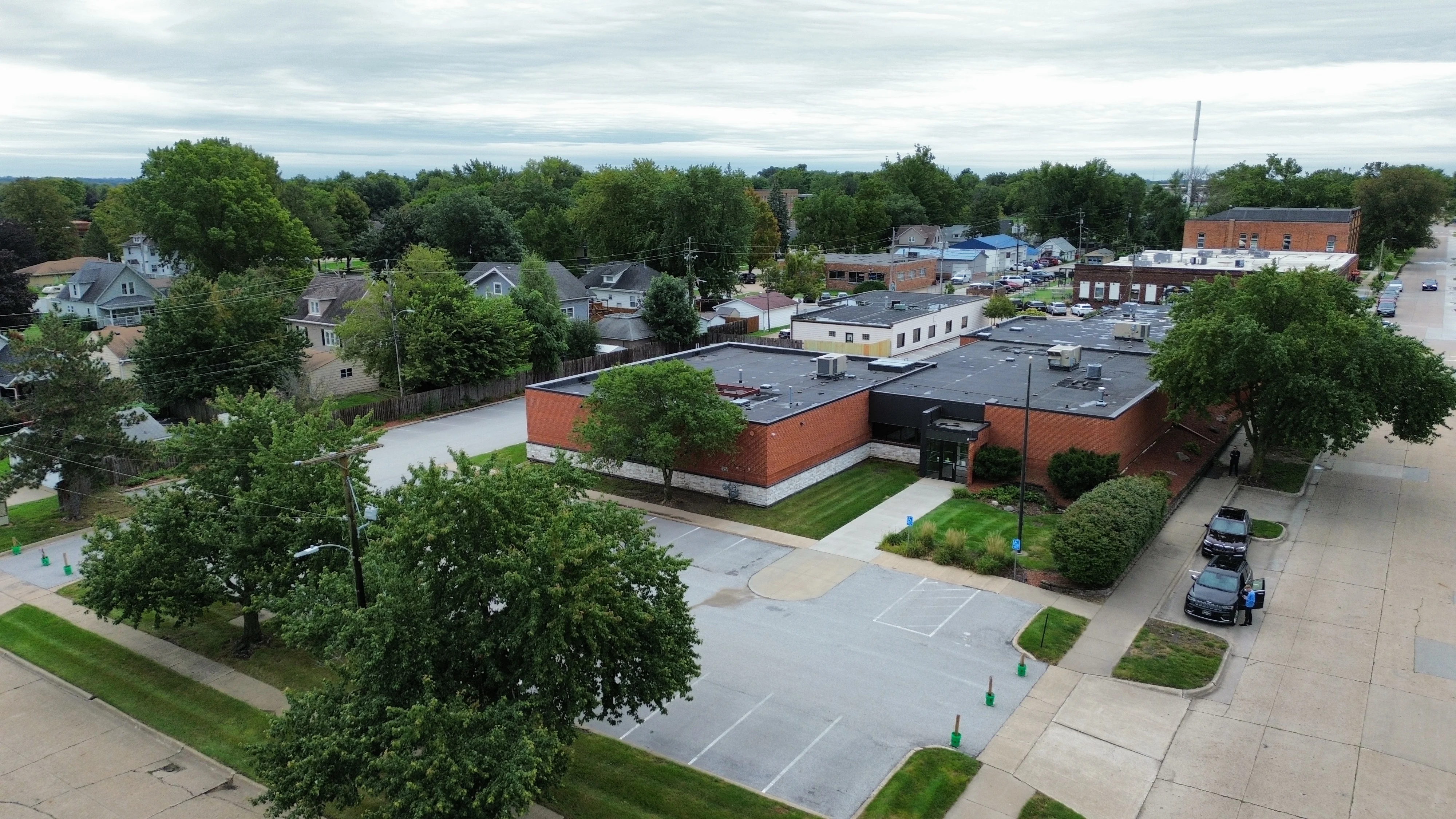 211 SW Walnut St — Lease in Ankeny, IA, photo 2 of 8