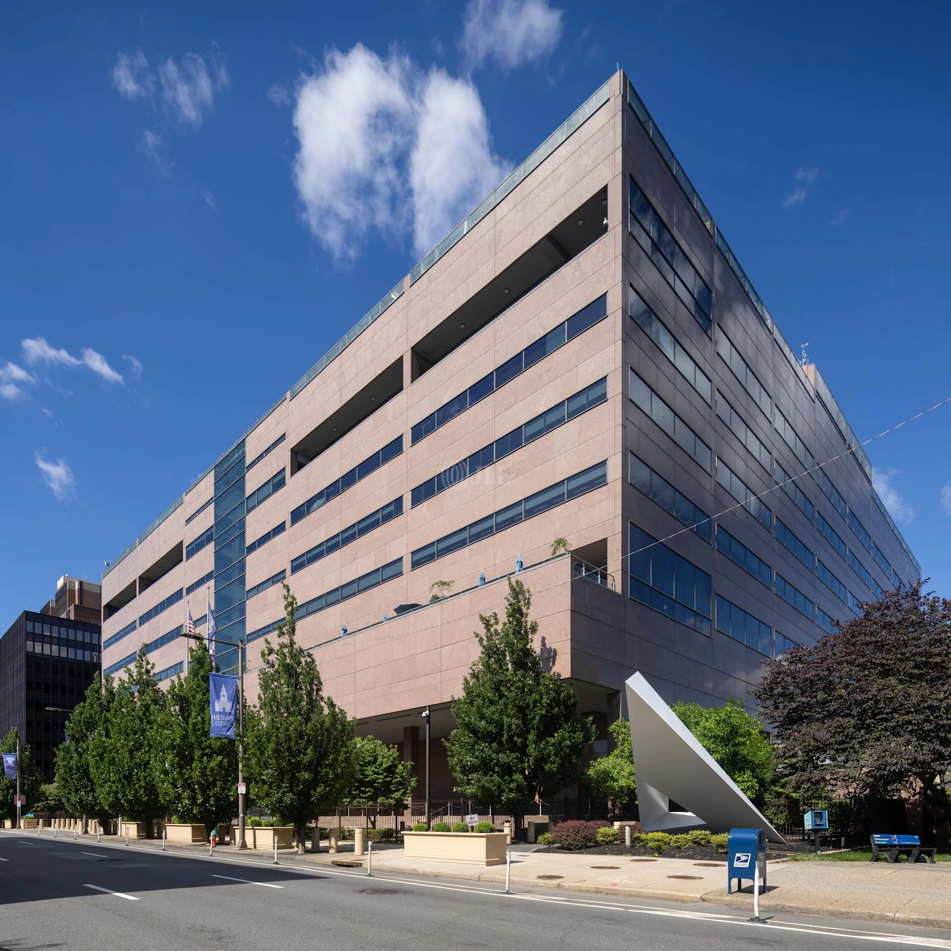 Federal Reserve Building — Lease in Philadelphia, PA, photo 2 of 4