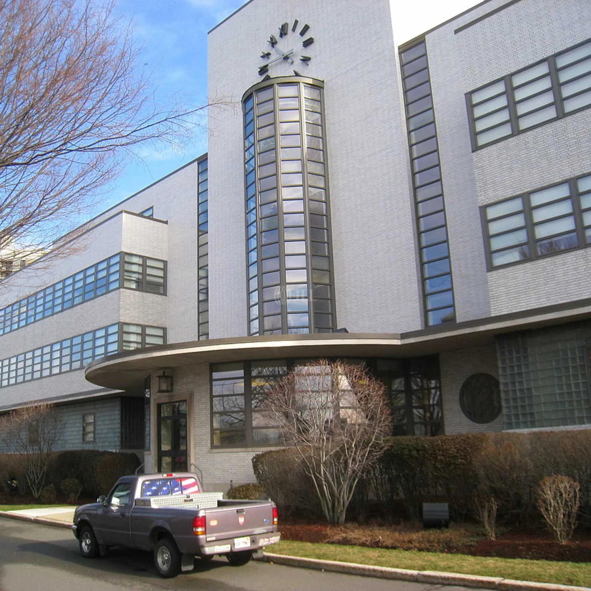 784 Memorial — Lease in Cambridge, MA, photo 2 of 4