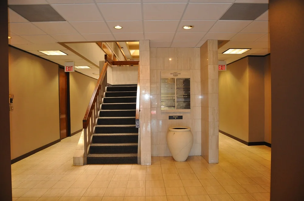 Highland Park West — Lease in Dallas, TX, photo 4 of 8