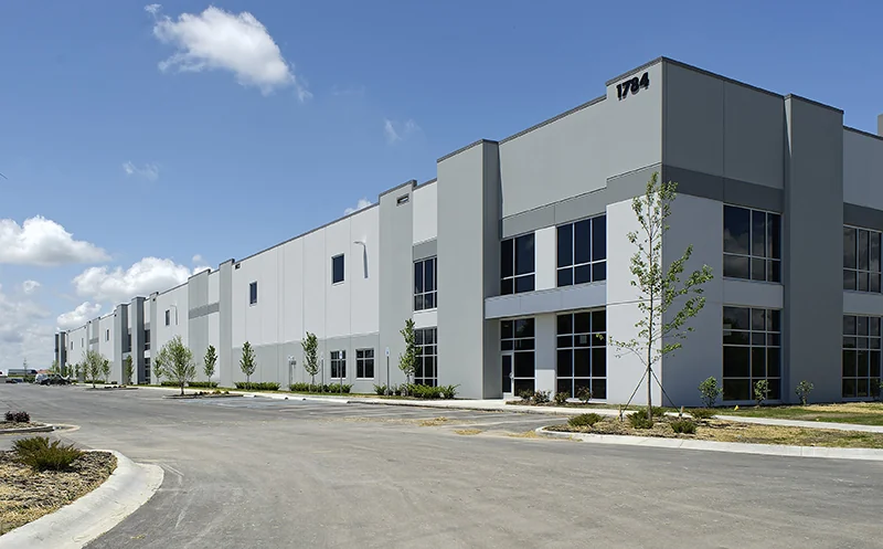 Greenwood Business Center — Lease in Greenwood, IN, photo 1 of 4