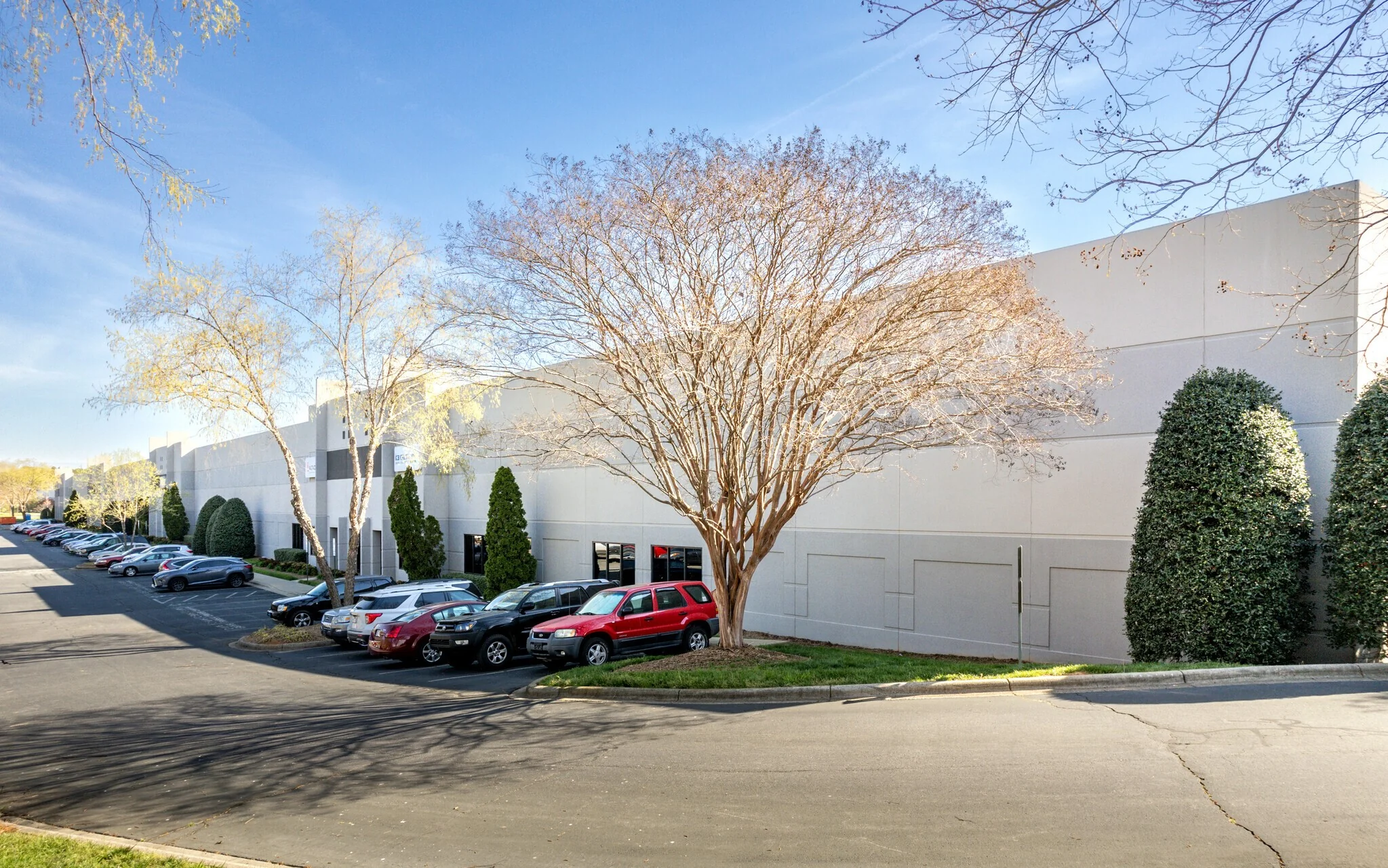 Long Creek Business Park — Lease in Charlotte, NC, photo 1 of 4