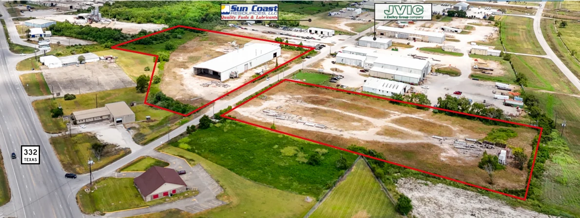 118-211 Commerce St — Sale in Freeport, TX, photo 1 of 4