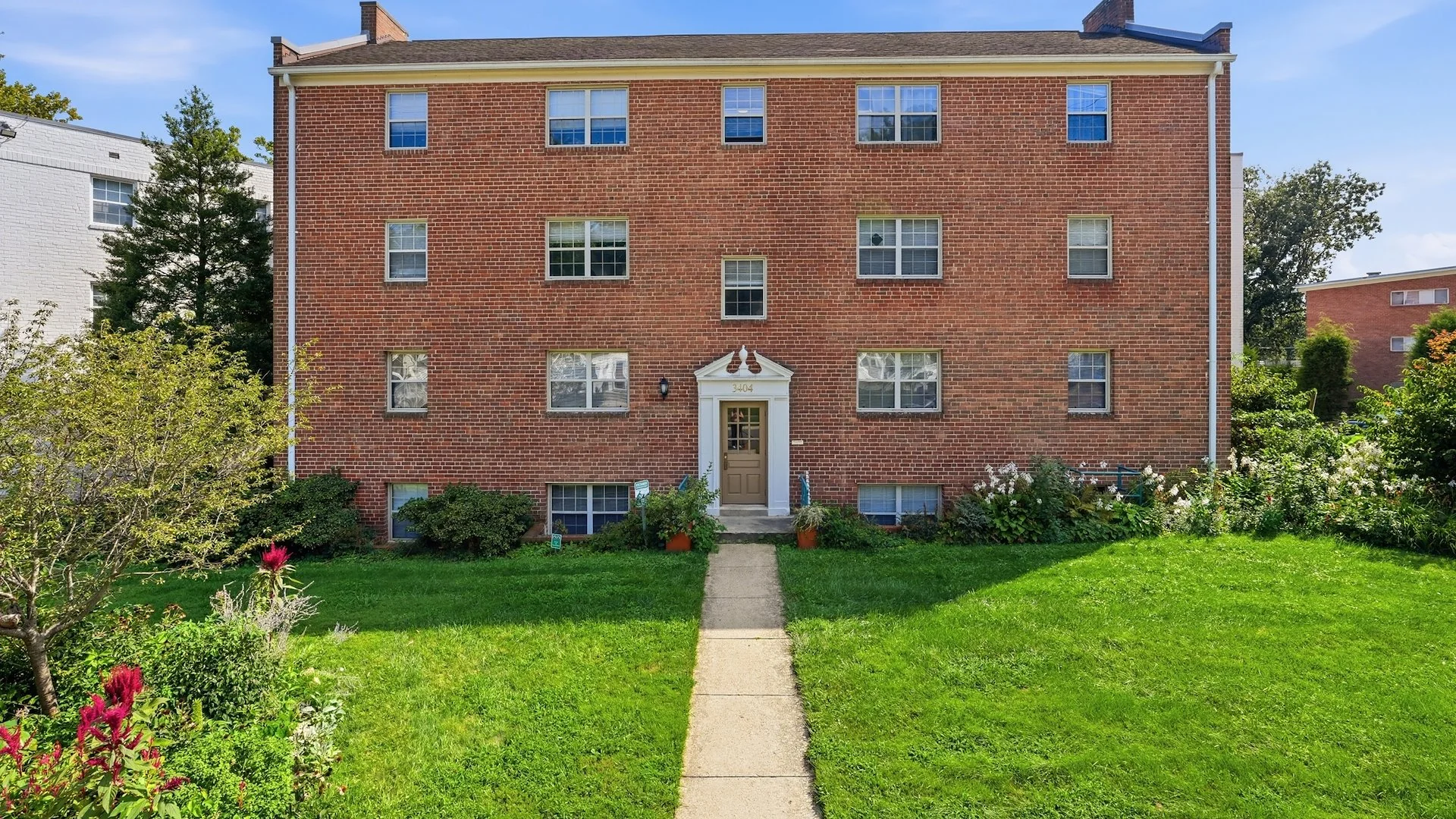 Kensington Apartment – 54 Unit Apartment — Sale in Kensington, MD, photo 3 of 8