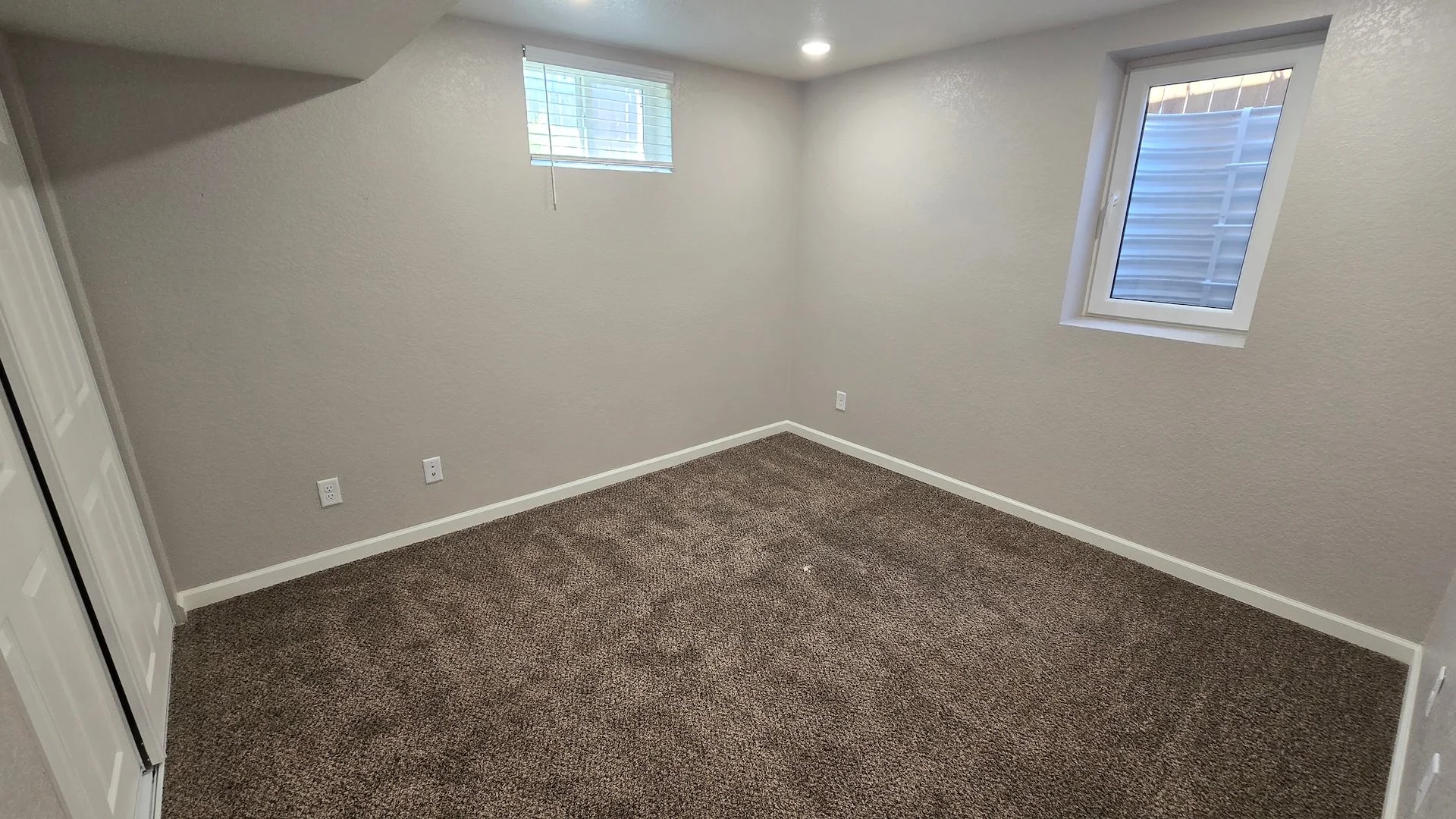 14240 E 22nd Pl — Sale in Aurora, CO, photo 5 of 8