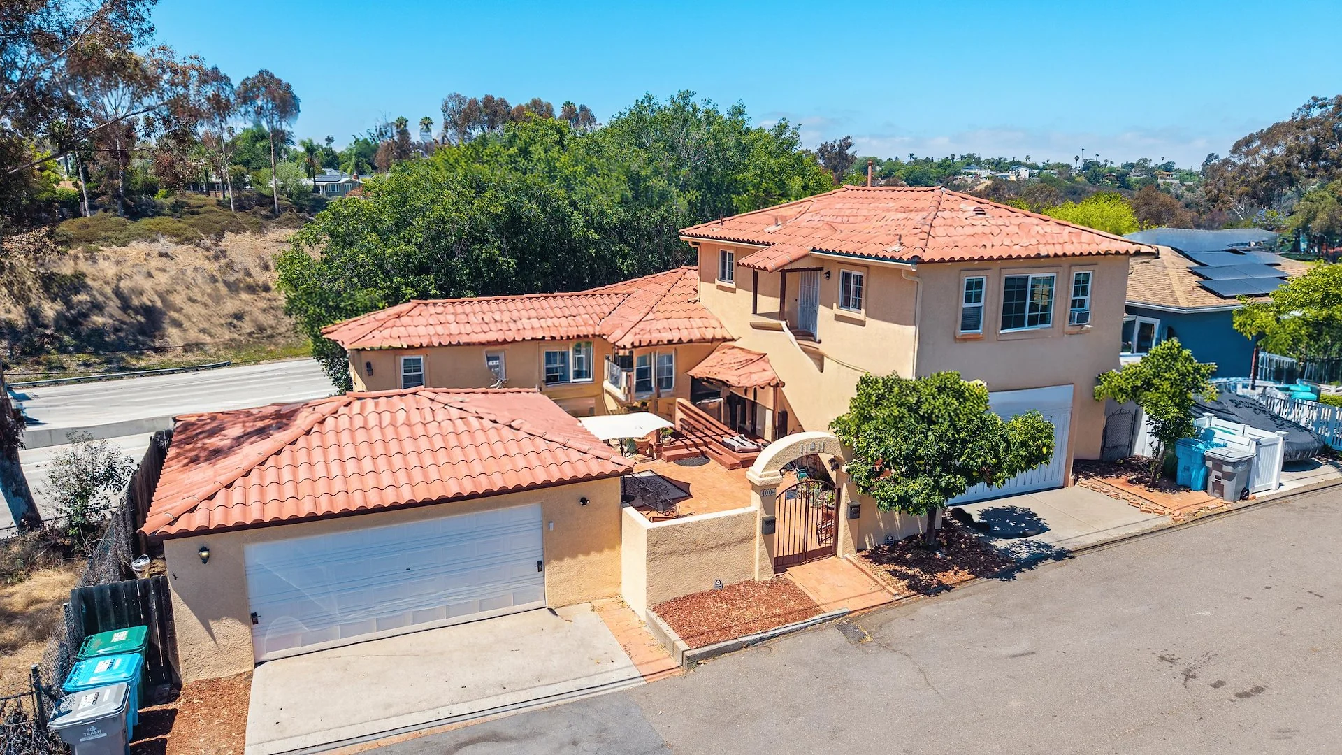 4004-6 Terrace Ct — Sale in San Diego, CA, photo 1 of 8