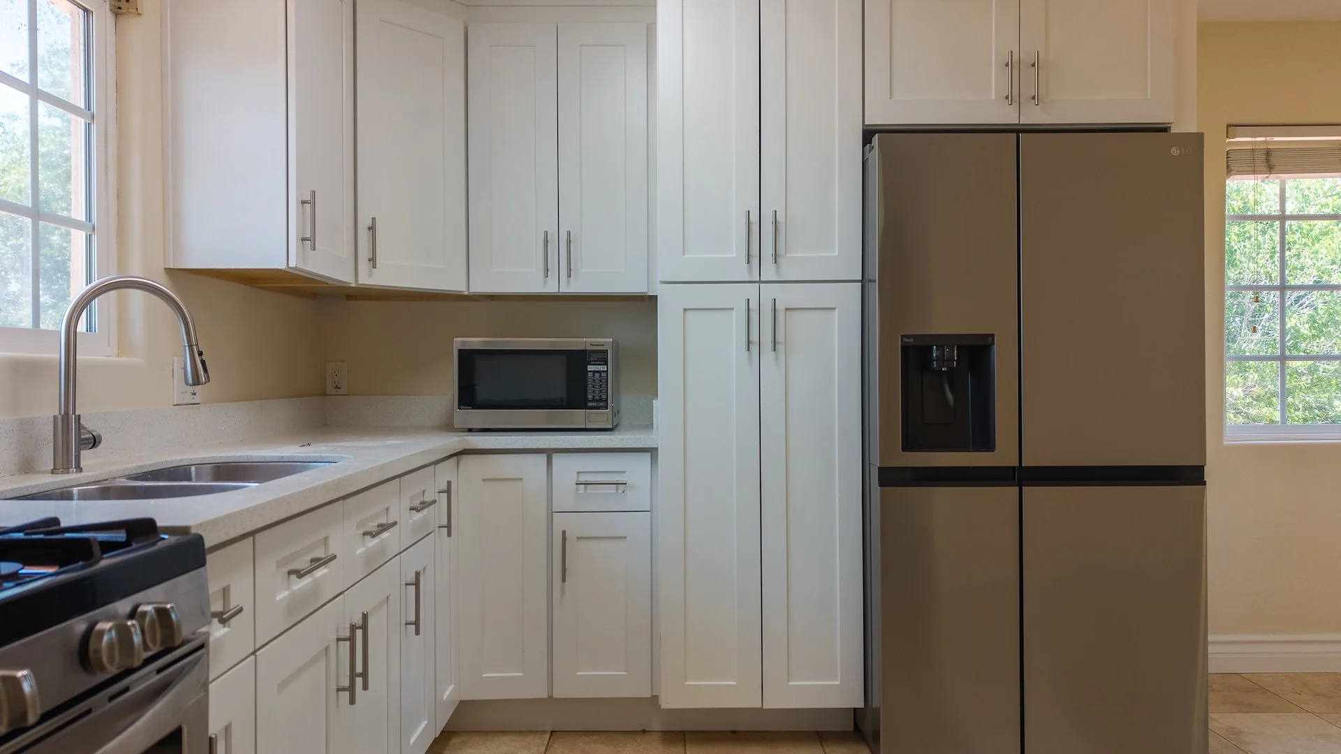 4004-6 Terrace Ct — Sale in San Diego, CA, photo 2 of 8