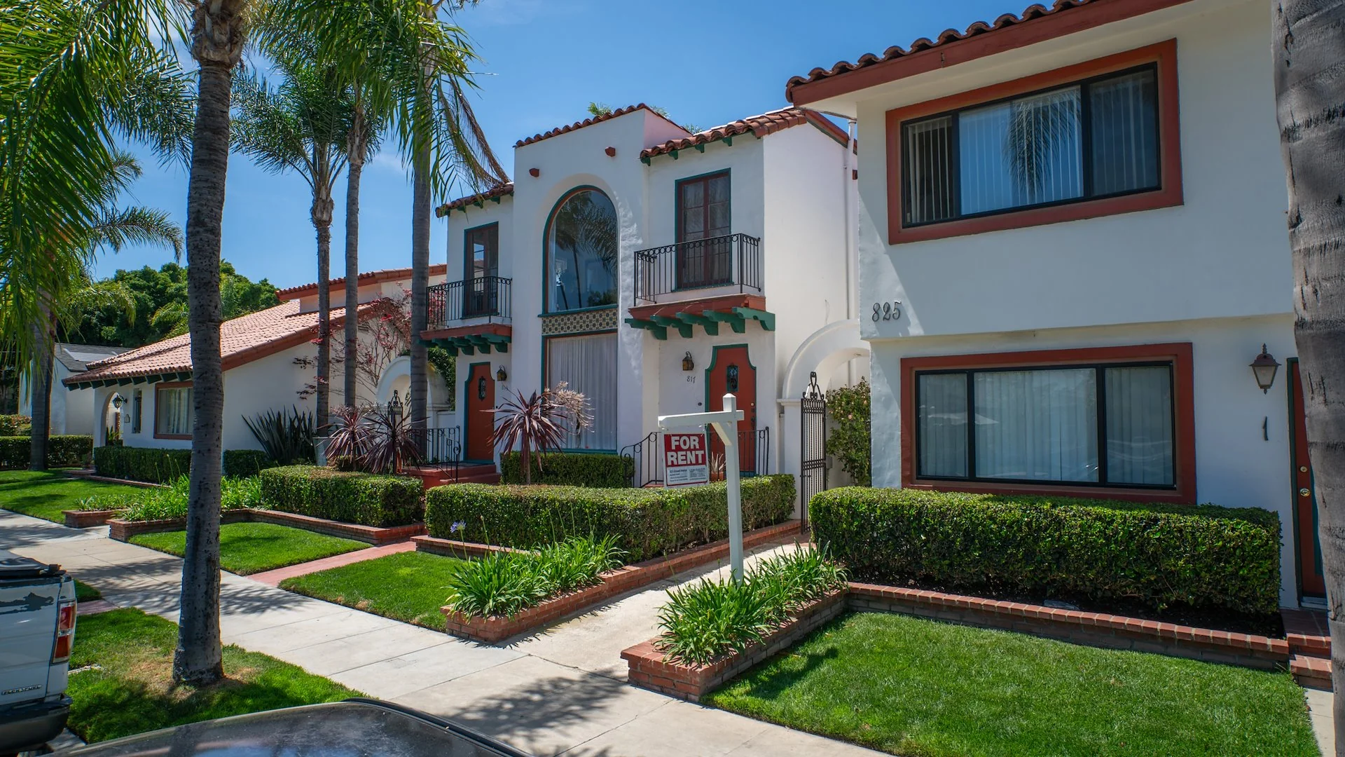 815 Roswell Ave — Sale in Long Beach, CA, photo 5 of 6