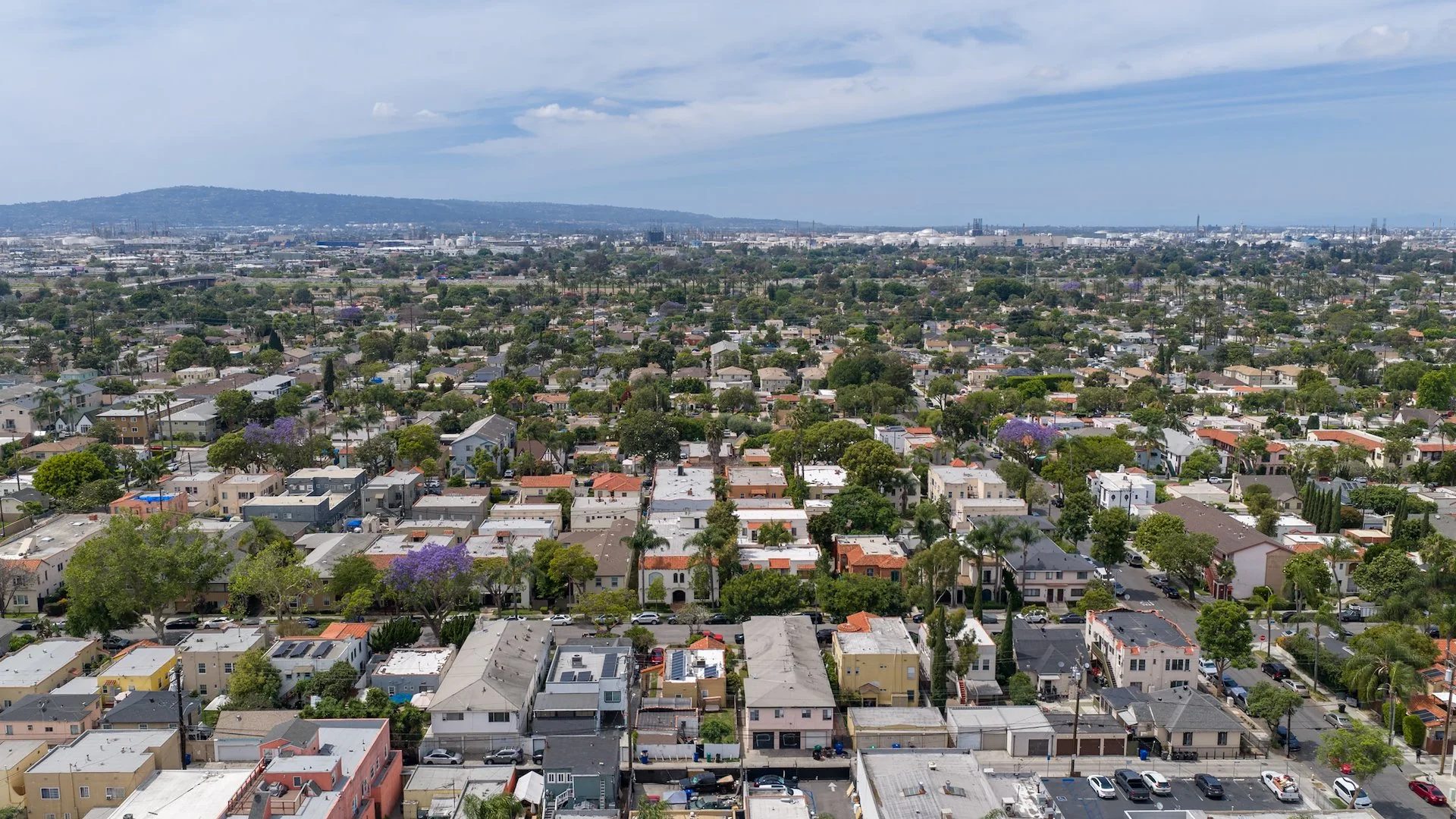 2059 Cedar Ave — Sale in Long Beach, CA, photo 4 of 6