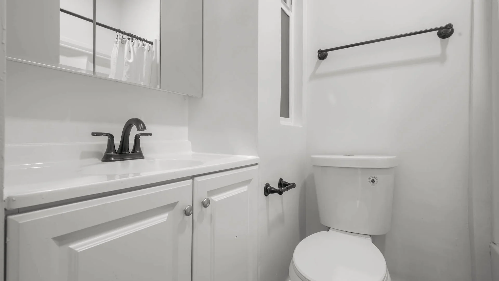 4309 Main St — Sale in Los Angeles, CA, photo 2 of 6