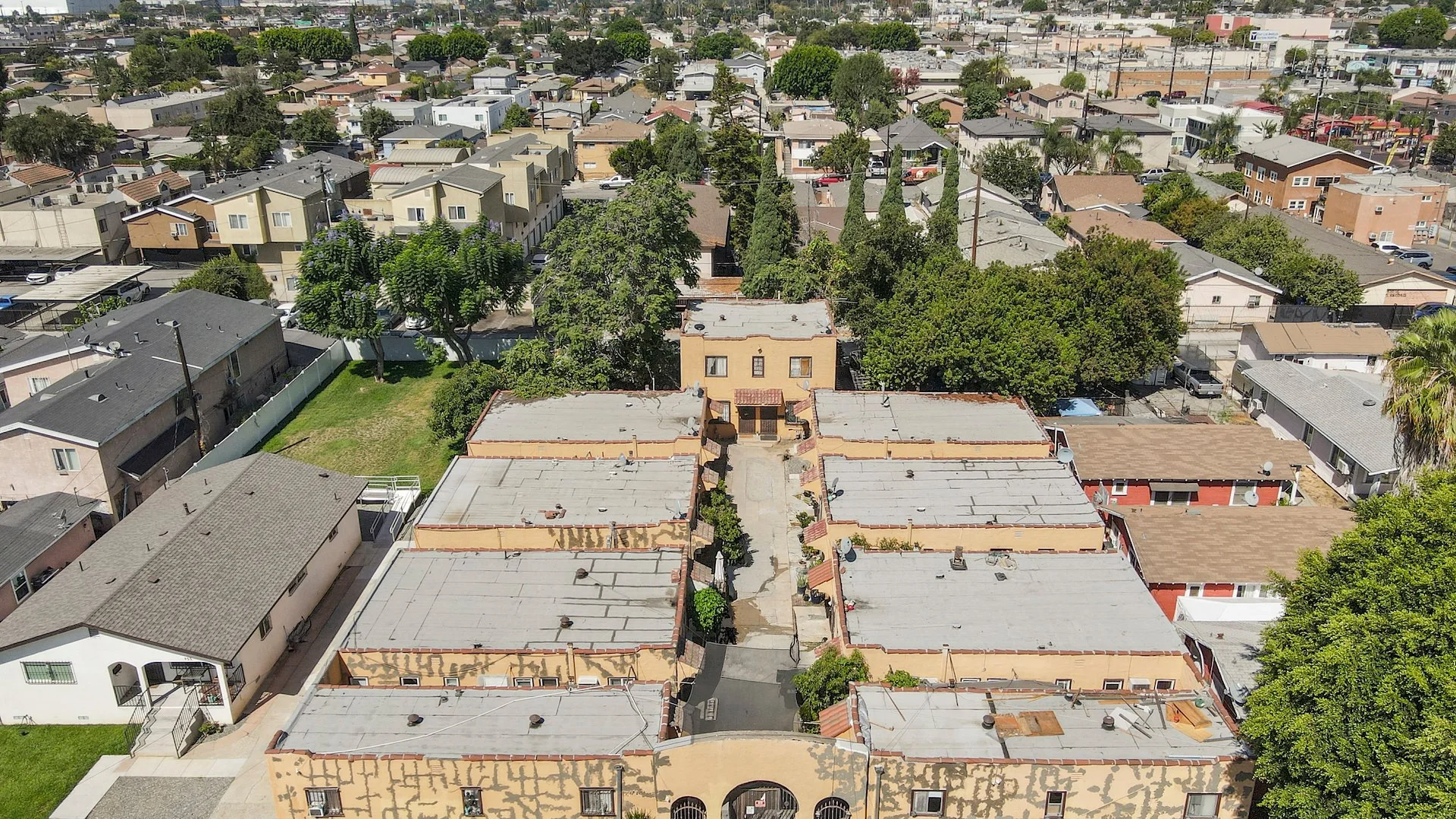 943 South Bonnie Beach Place — Sale in Los Angeles, CA, photo 1 of 4