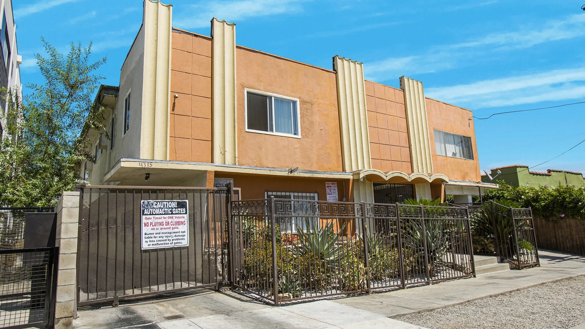 4315 Burns Avenue — Sale in Los Angeles, CA, photo 1 of 4