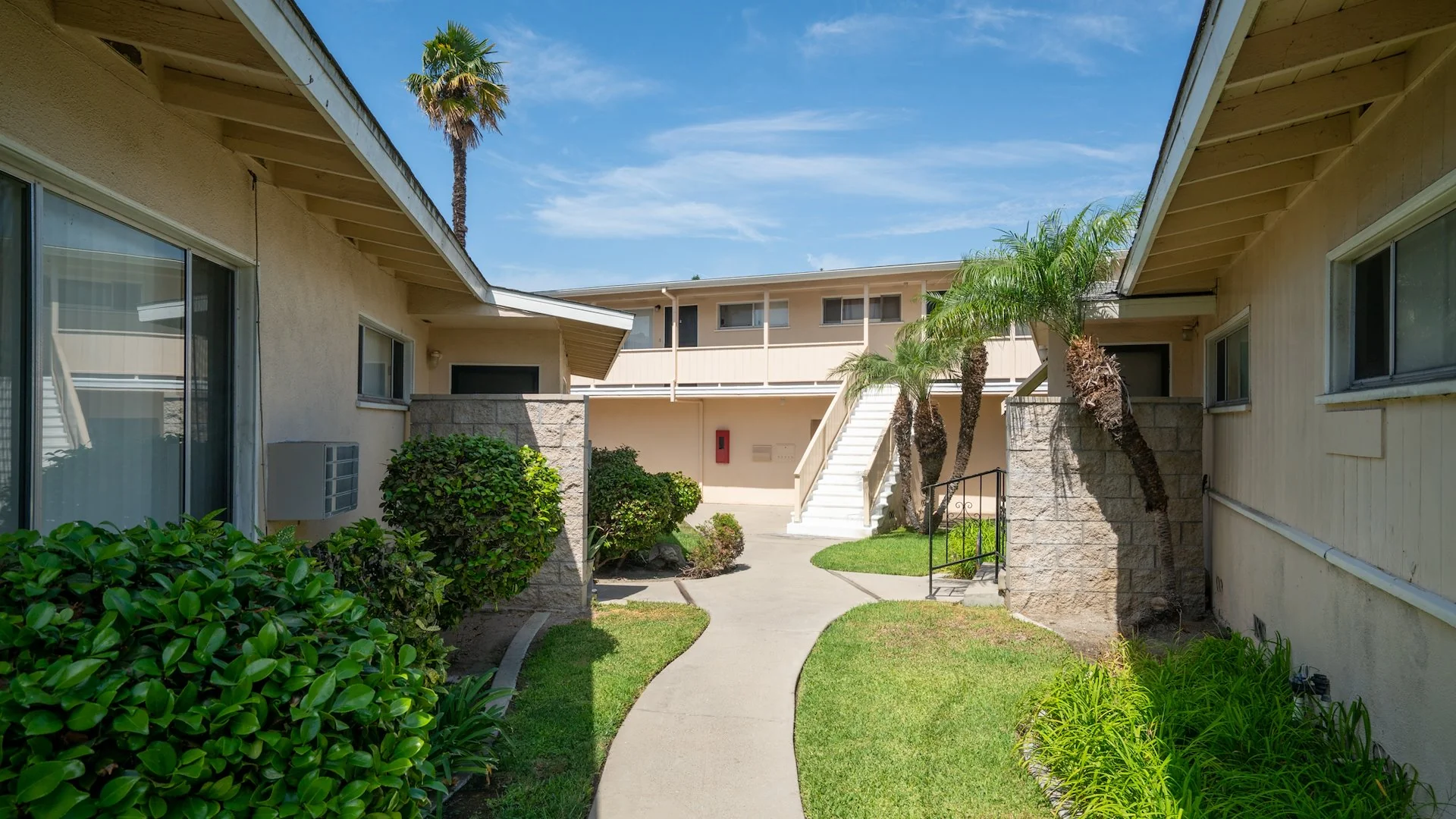 1116 West Ave — Sale in Fullerton, CA, photo 5 of 6
