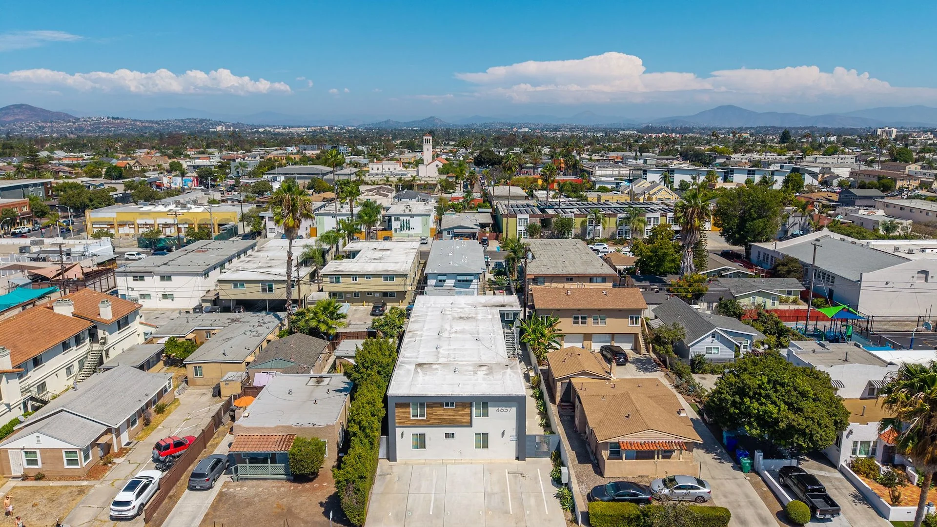4657 Felton St — Sale in San Diego, CA, photo 4 of 5