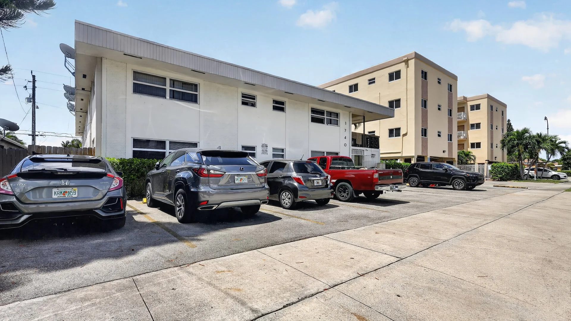 Funston Street Apartments — Sale in Hollywood, FL, photo 3 of 3