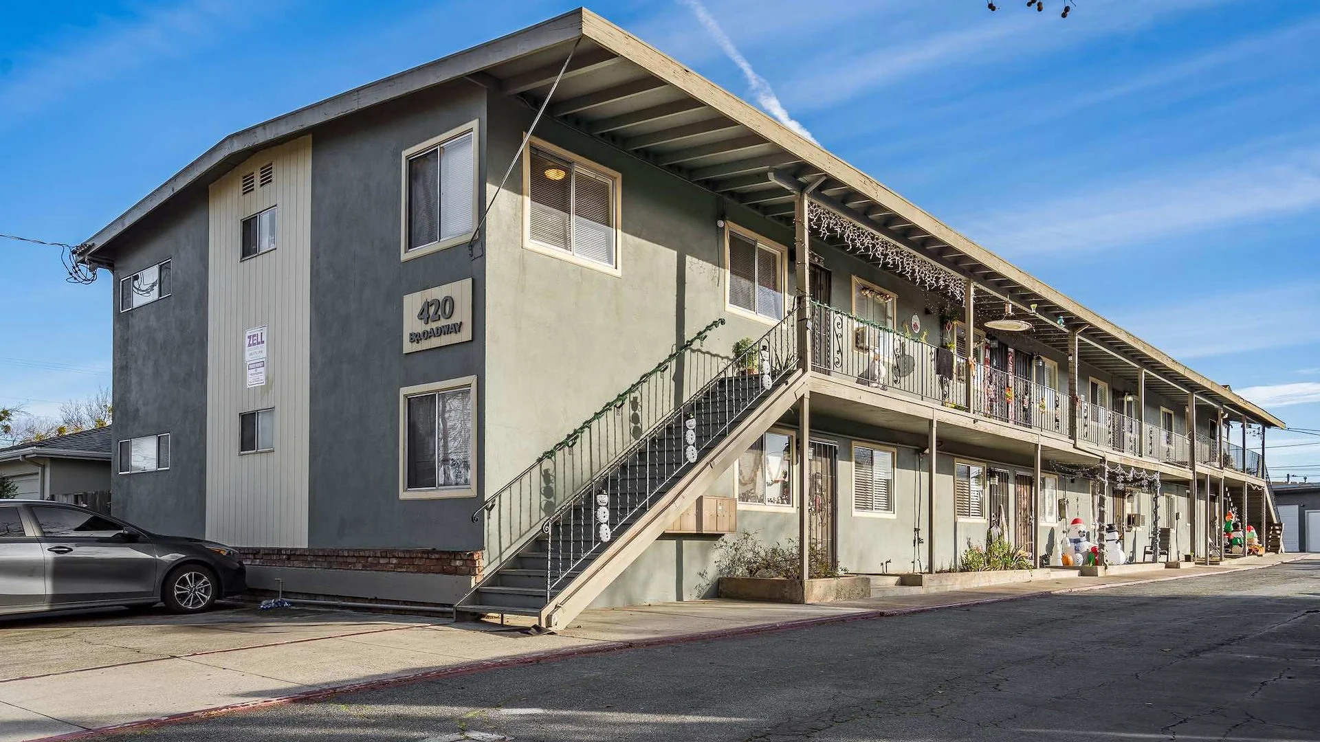 Azure Apartments — Sale in Gilroy, CA, photo 1 of 5