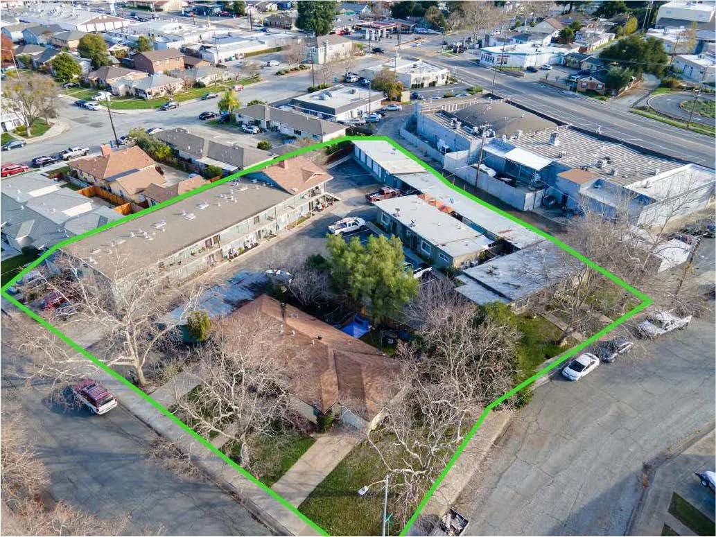 Azure Apartments — Sale in Gilroy, CA, photo 3 of 5