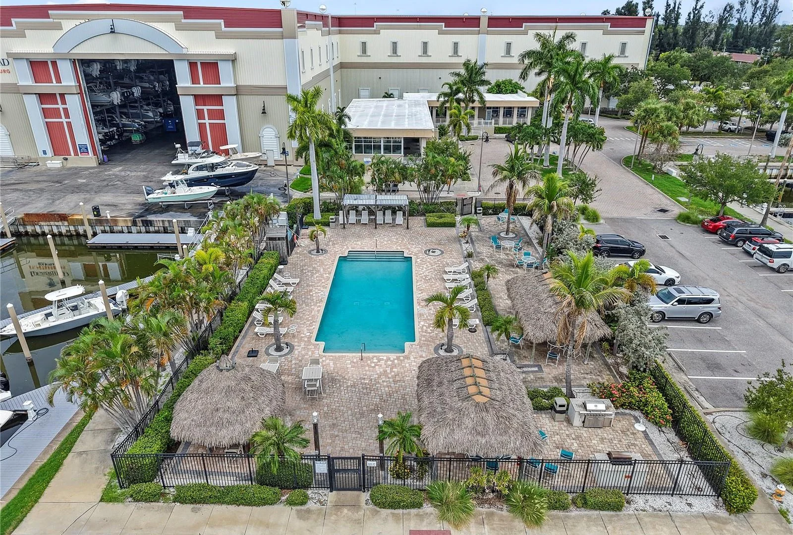 The Cove at Loggerhead Marina (10 of 169 Units) — Sale in St. Petersburg, FL, photo 5 of 7