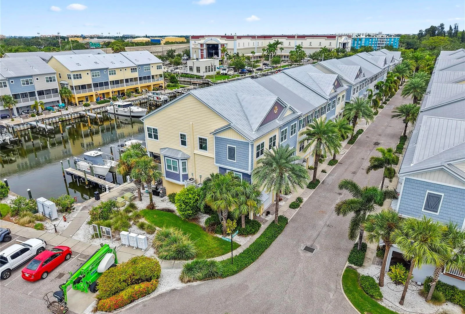 The Cove at Loggerhead Marina (10 of 169 Units) — Sale in St. Petersburg, FL, photo 6 of 7