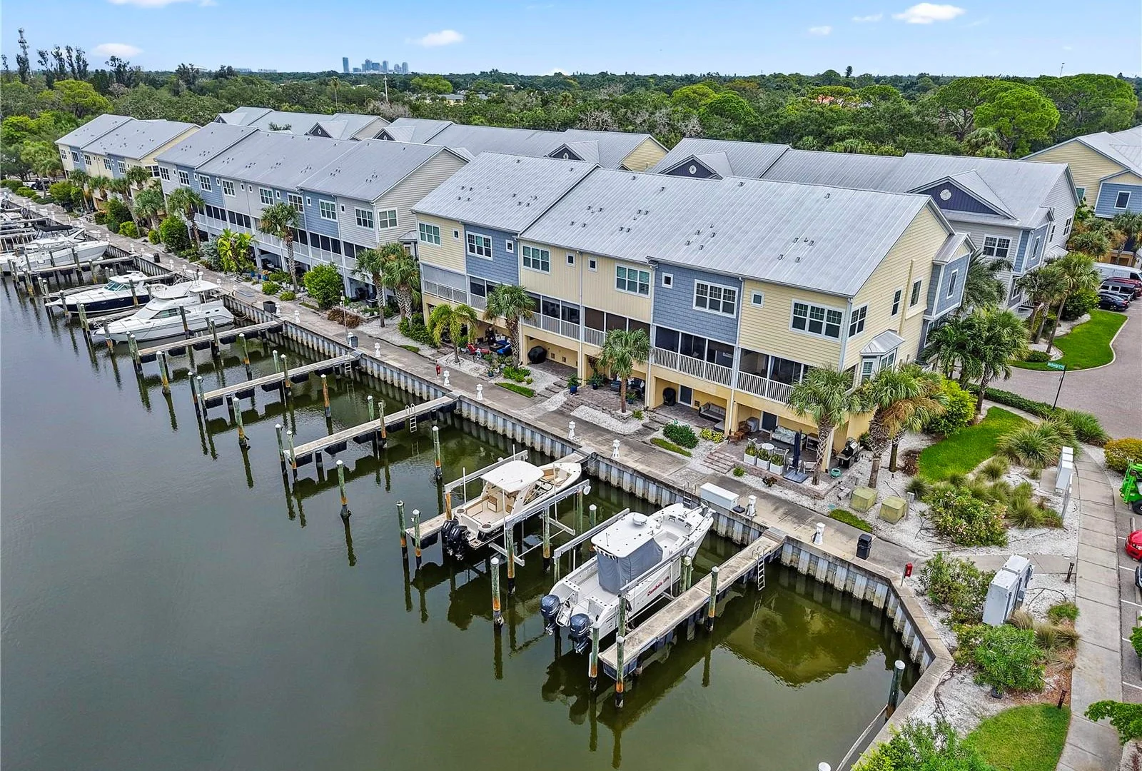 The Cove at Loggerhead Marina (10 of 169 Units) — Sale in St. Petersburg, FL, photo 7 of 7
