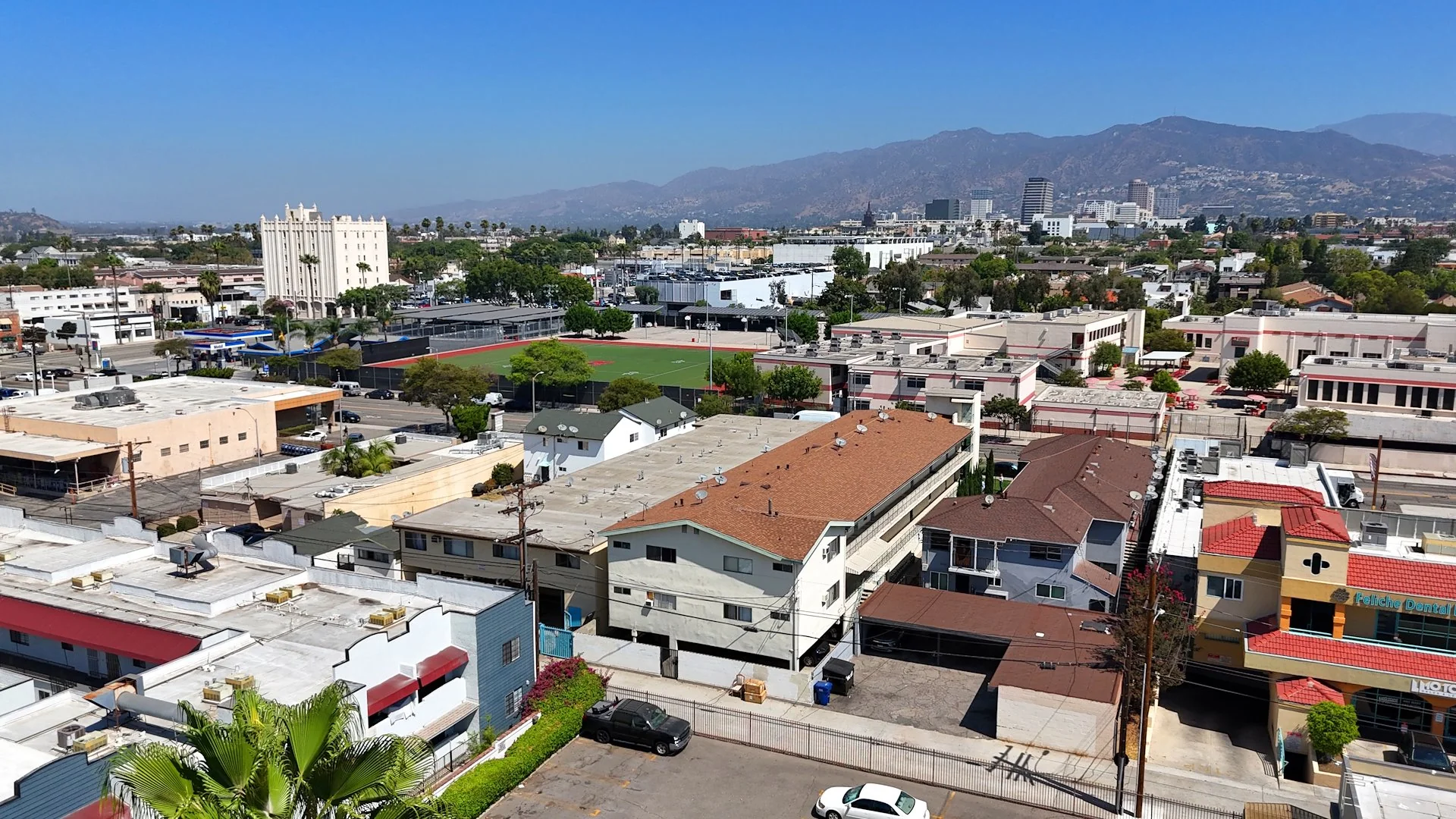 214 E Chevy Chase Dr — Sale in Glendale, CA, photo 2 of 2