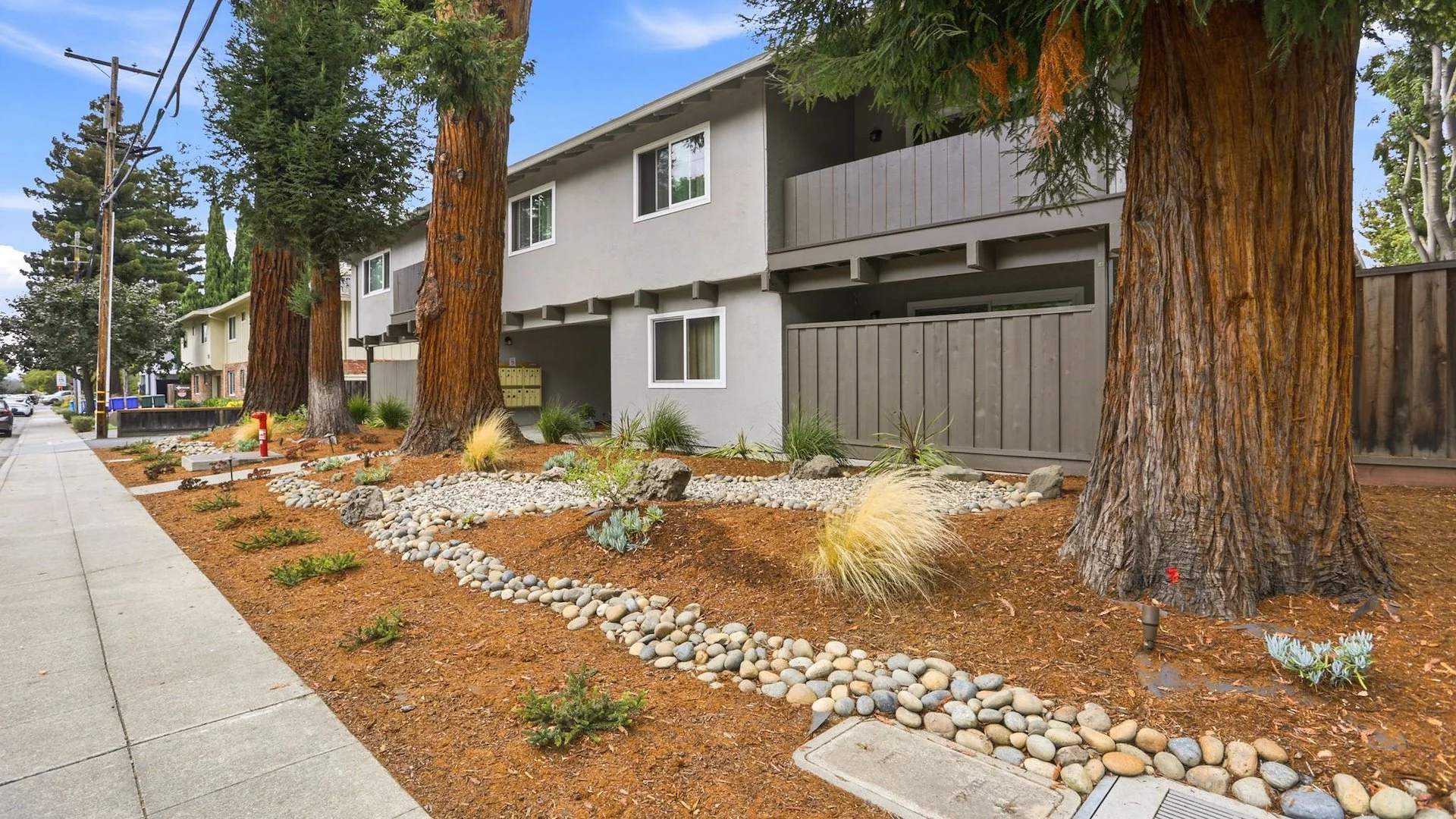 239 Easy St — Sale in Mountain View, CA, photo 1 of 5