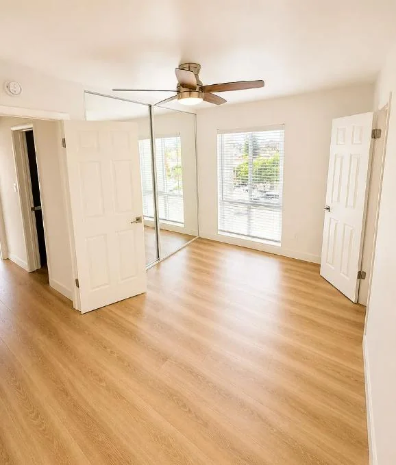 Golden View — Sale in San Diego, CA, photo 6 of 8